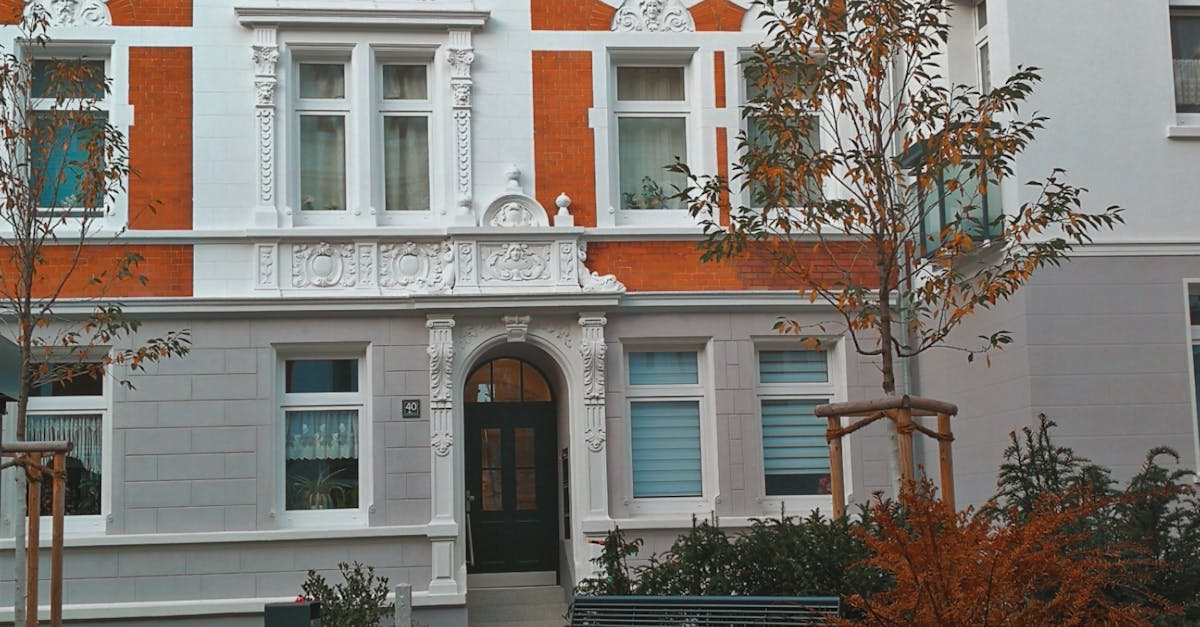 Are interest rates higher for a vacation home?